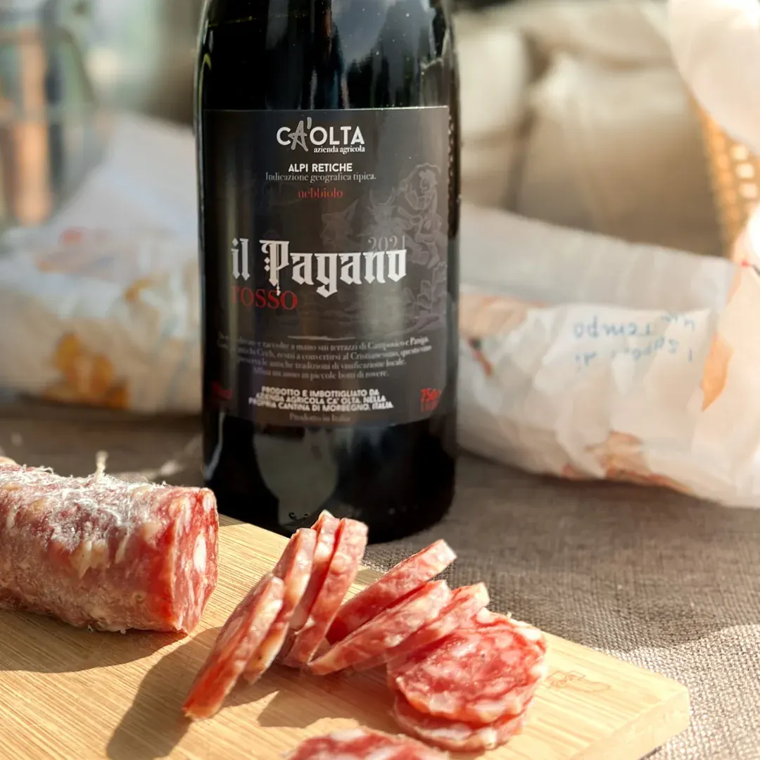 La giornata di vendemmia sui terrazzamenti valtellinesi.
